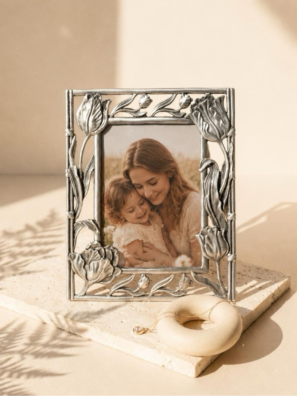 ELSA 1996 Vintage Silver Tulip Metal Photo Frame